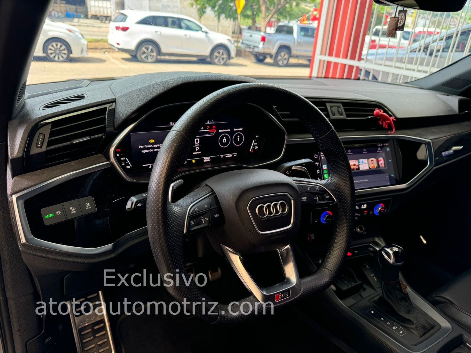 Audi RS 2021 Q3 Performance Automático Gris