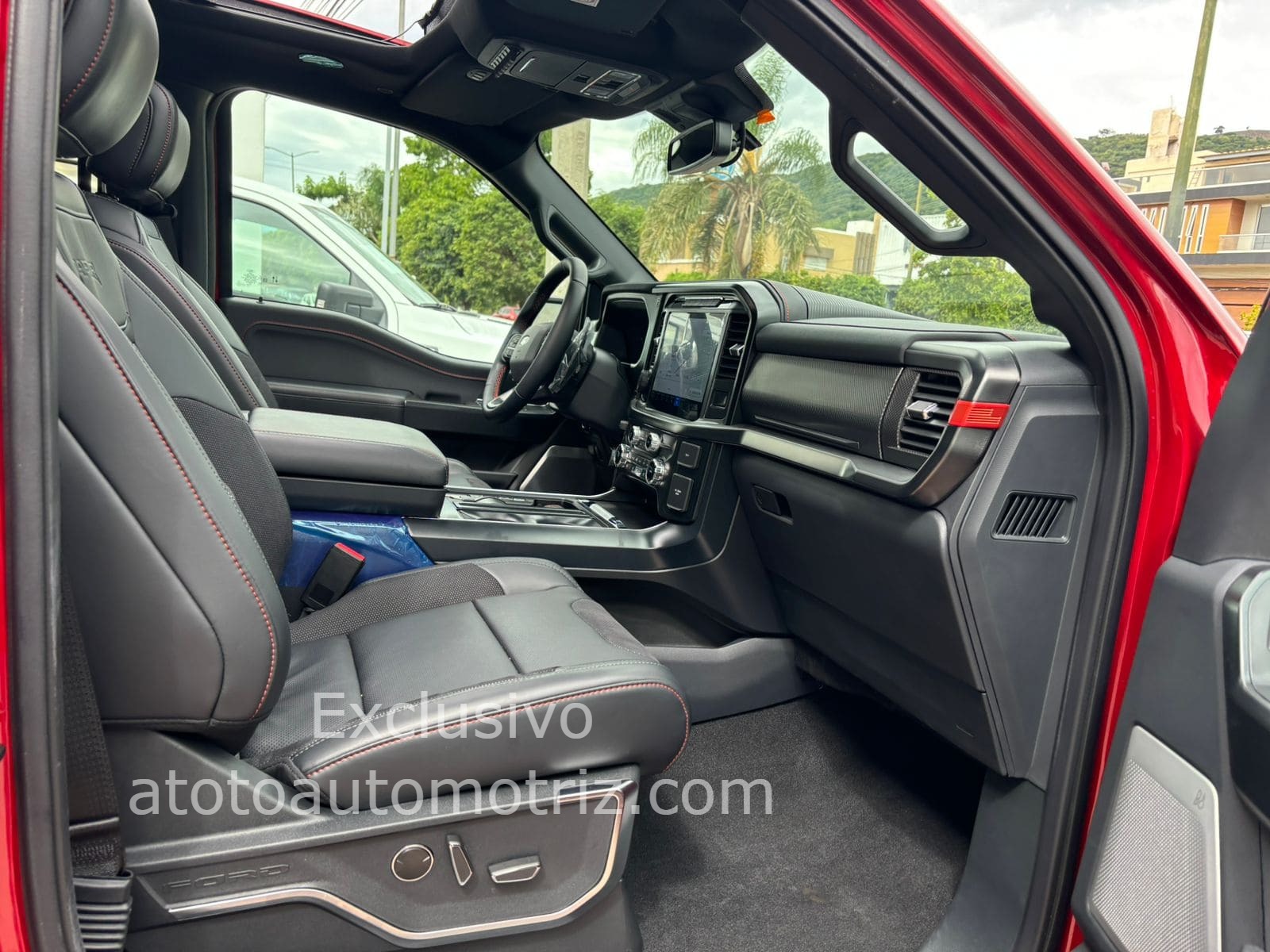 Ford Lobo 2024 Raptor Automático Rojo