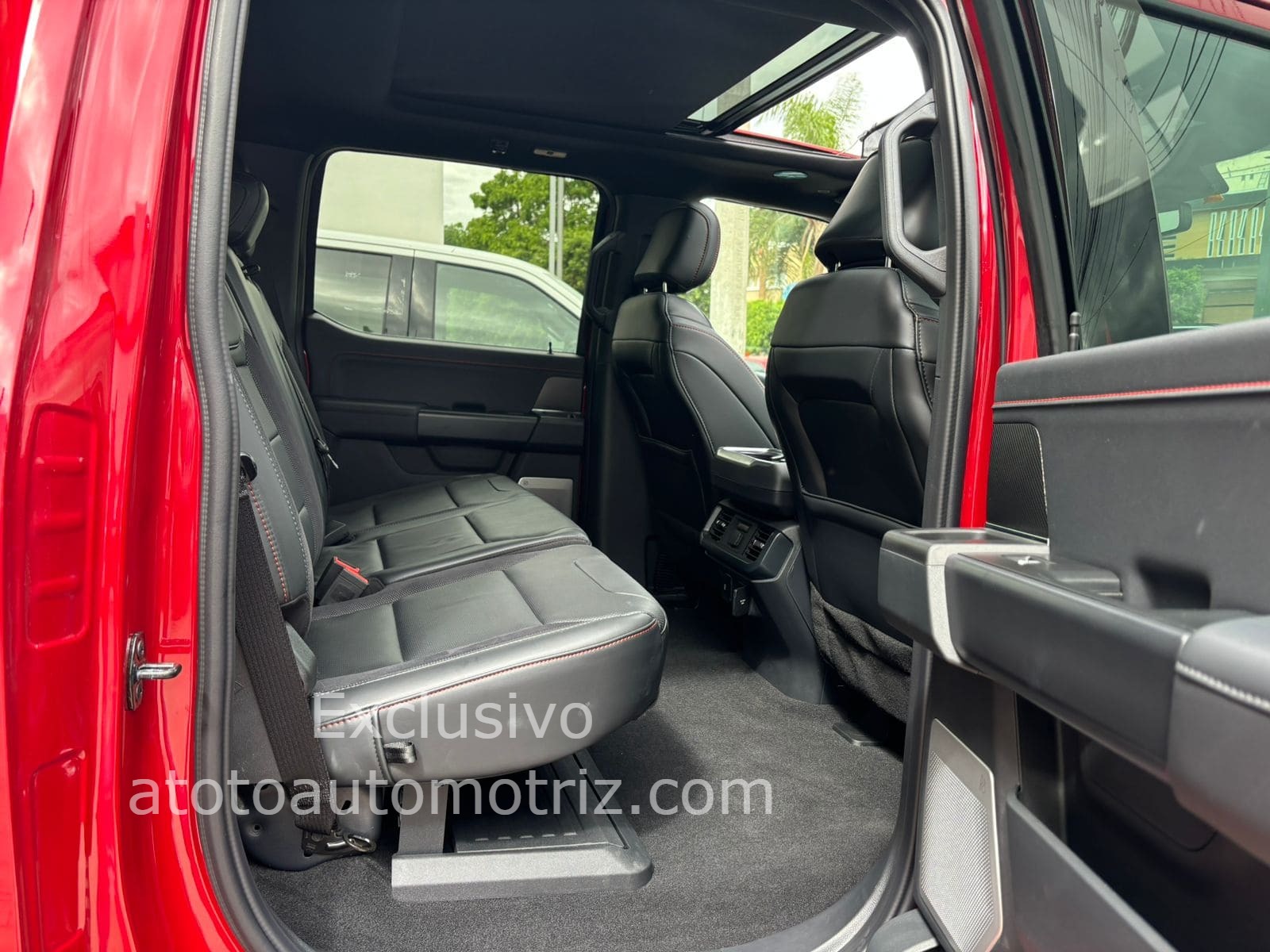 Ford Lobo 2024 Raptor Automático Rojo
