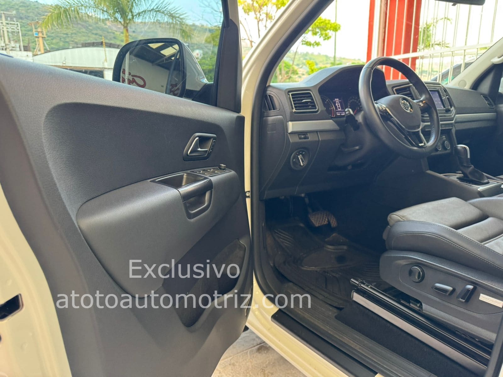 Volkswagen Amarok 2023 Higline V6 Automático Blanco