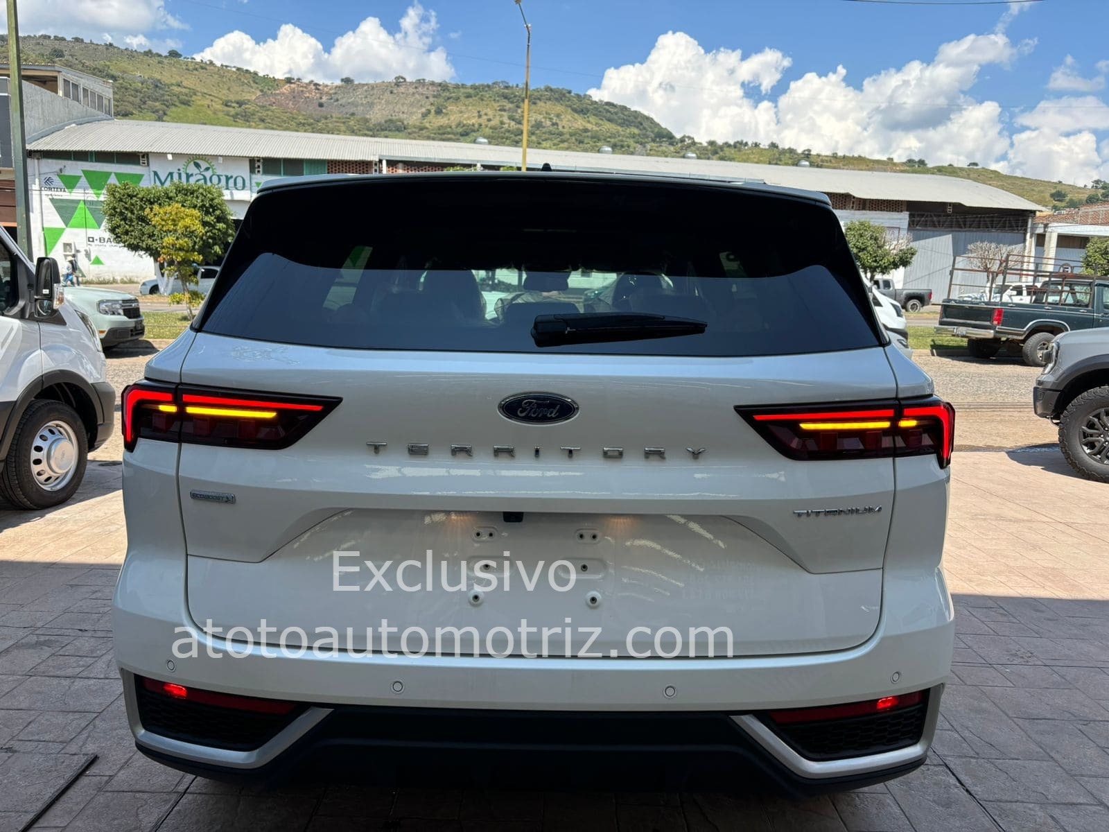 Ford Territory 2025 Titanium Automático Blanco