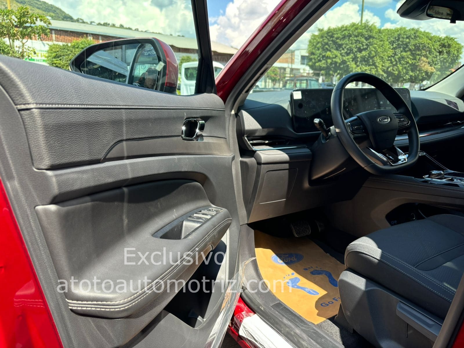 Ford Territory 2025 Ambiente FWD Automático Rojo