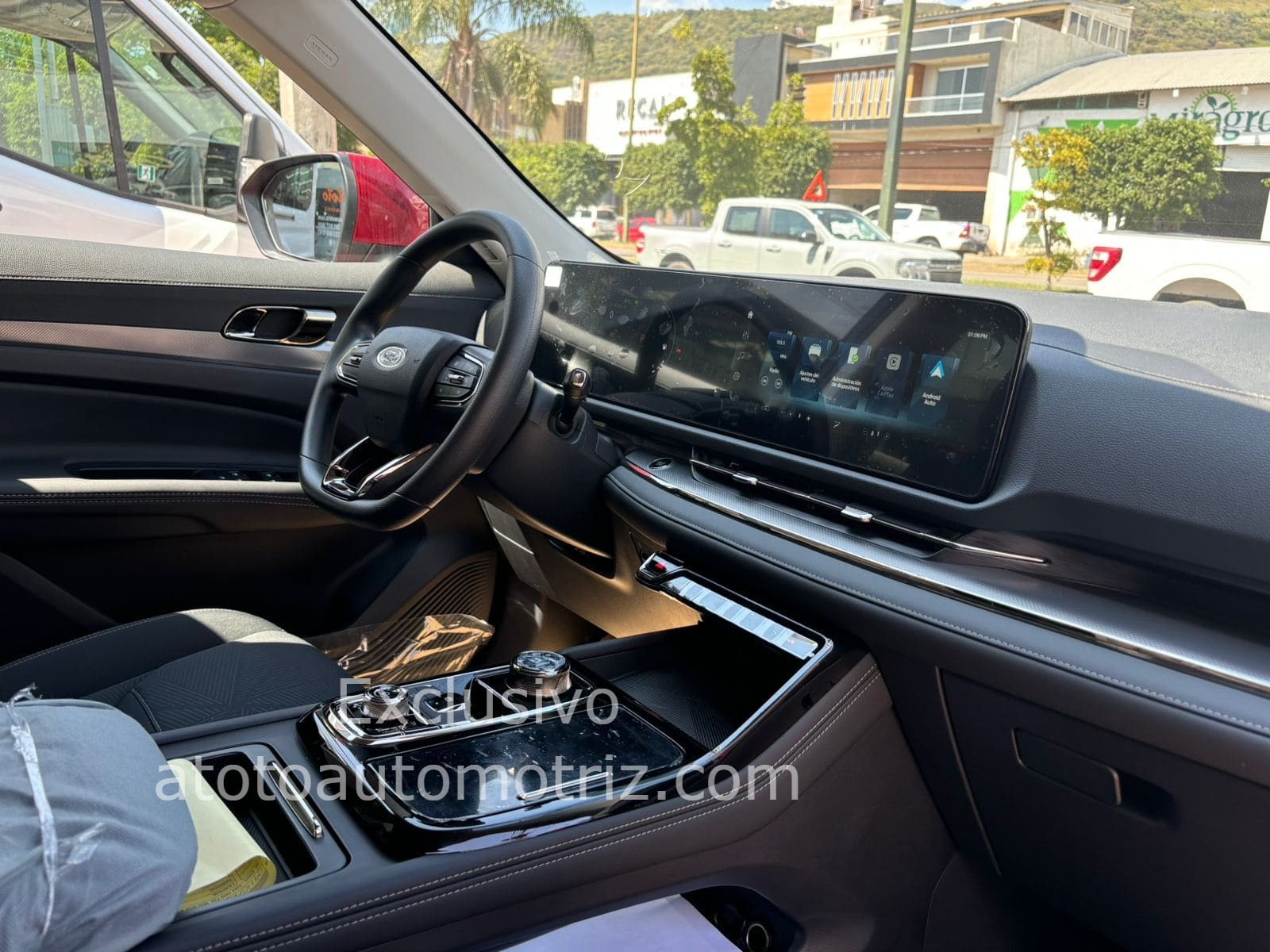 Ford Territory 2025 Ambiente FWD Automático Rojo