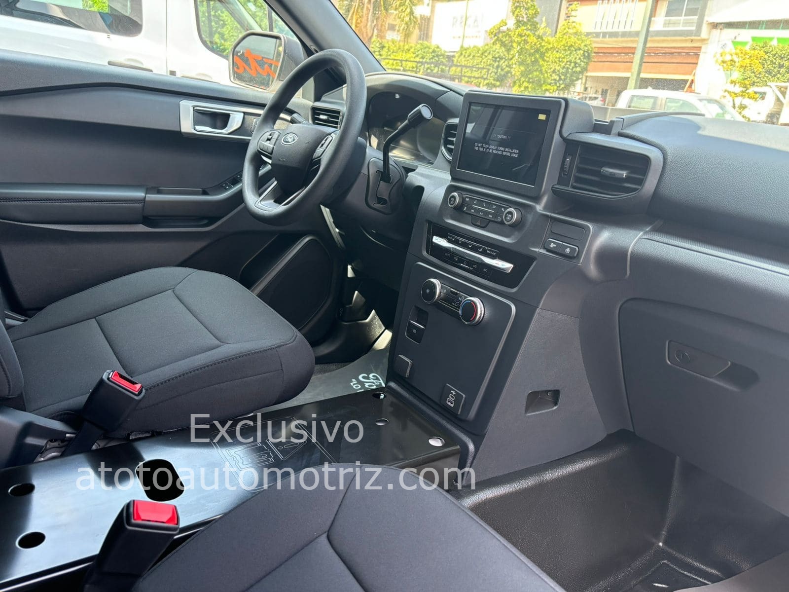 Ford Explorer 2025 Police Interceptor Automático Blanco