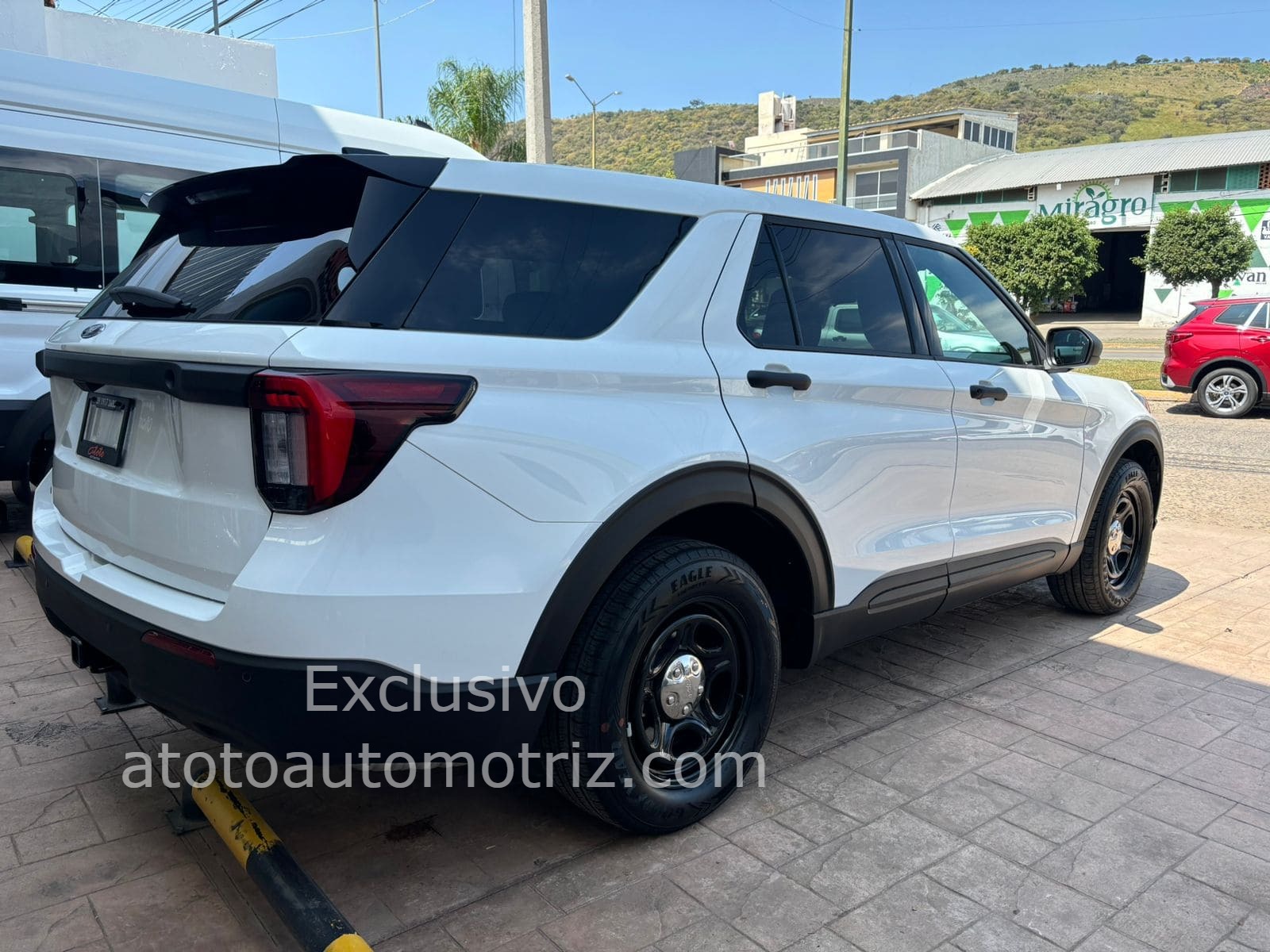 Ford Explorer 2025 Police Interceptor Automático Blanco