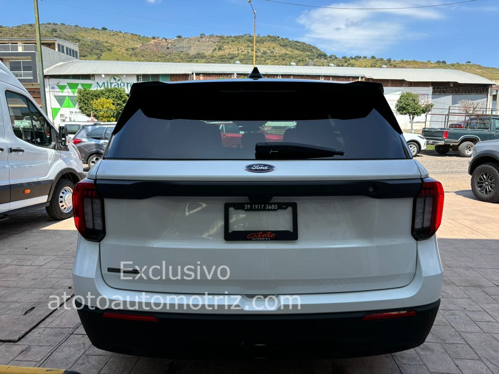 Ford Explorer 2025 Police Interceptor Automático Blanco