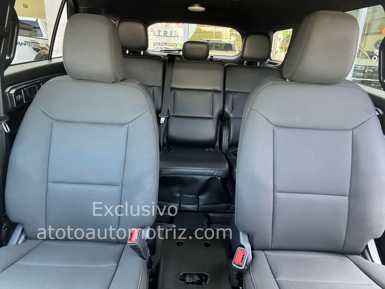 Ford Explorer 2025 Police Interceptor Automático Blanco