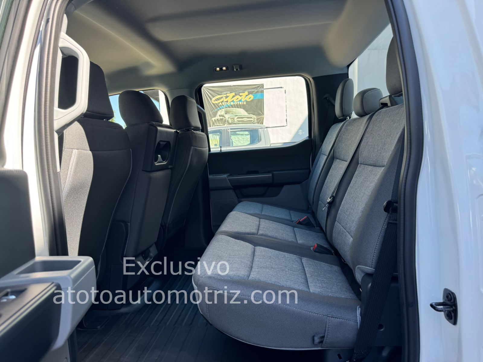 Ford F150 2024 4x2 V6 Automático Blanco