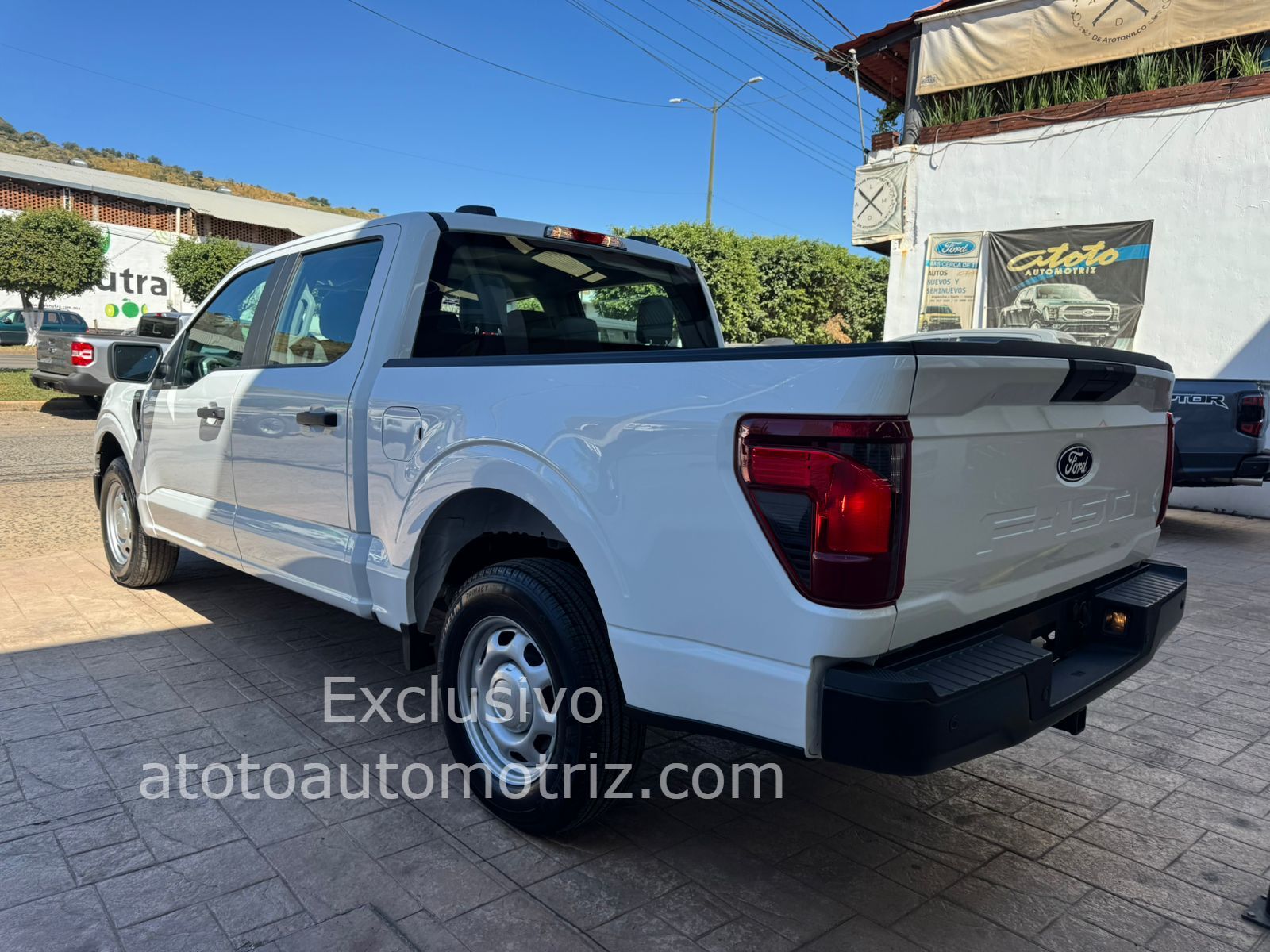 Ford F150 2024 4x2 V6 Automático Blanco