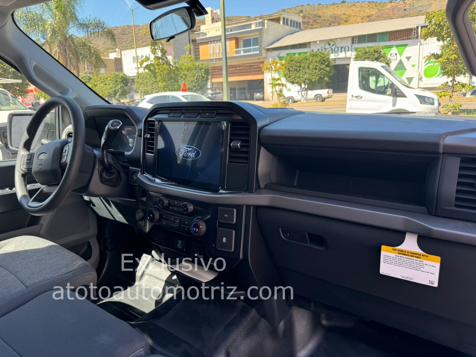 Ford F150 2024 4x2 V6 Automático Blanco