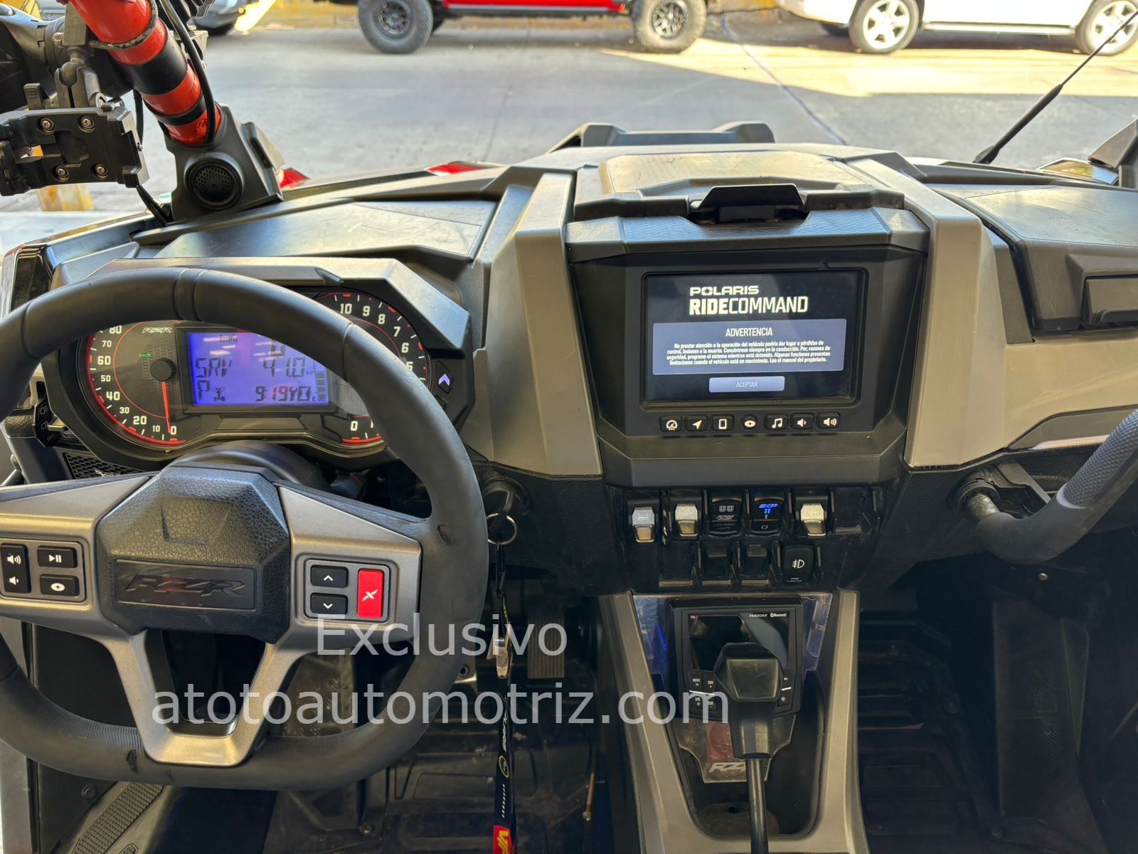Polaris RZR 2022 R 4 ultímate Launch Ed - Onyx black Automático