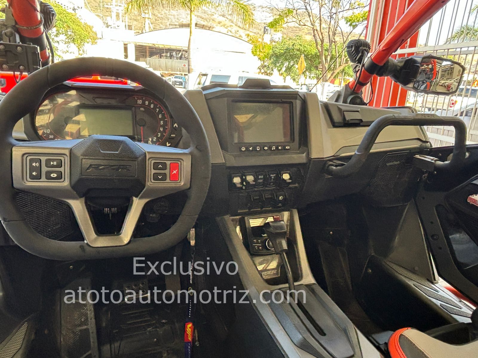 Polaris RZR 2022 R 4 ultímate Launch Ed - Onyx black Automático