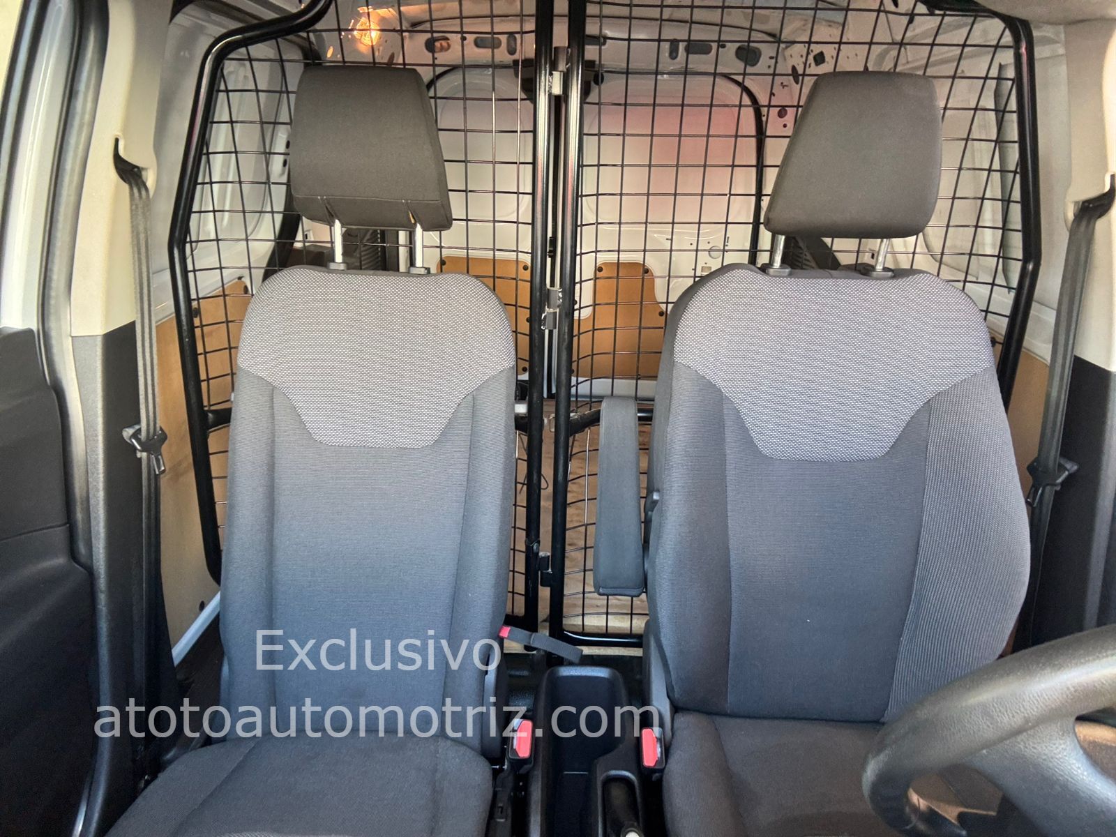 Ford Transit 2022 Courier Vannete Manual Blanco