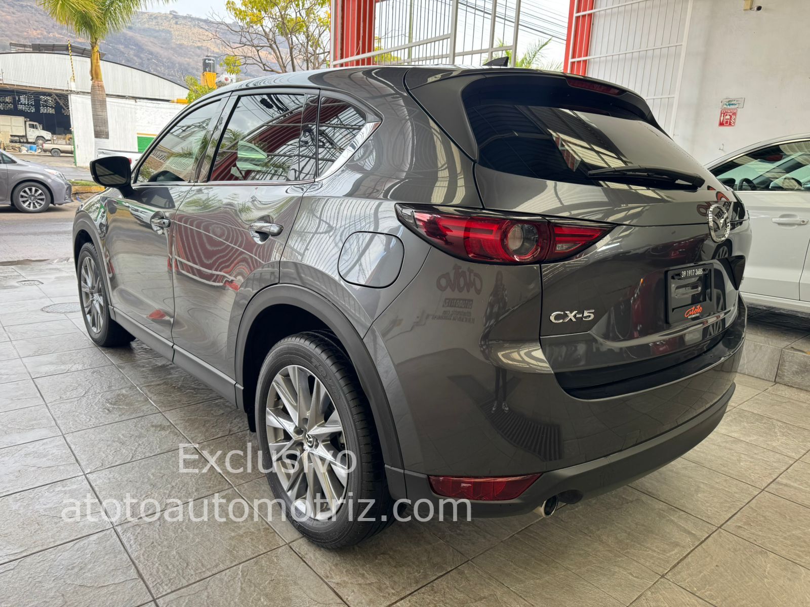 Mazda CX-5 2021 Signature Automático Gris