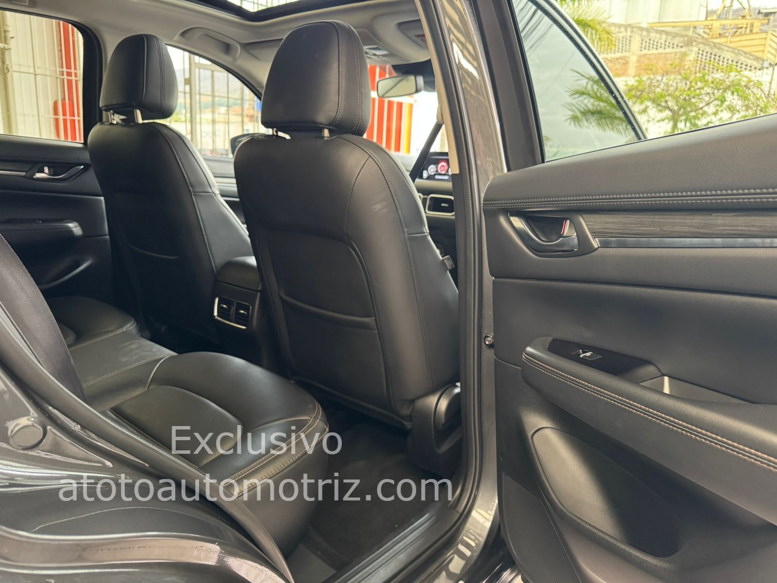 Mazda CX-5 2021 Signature Automático Gris
