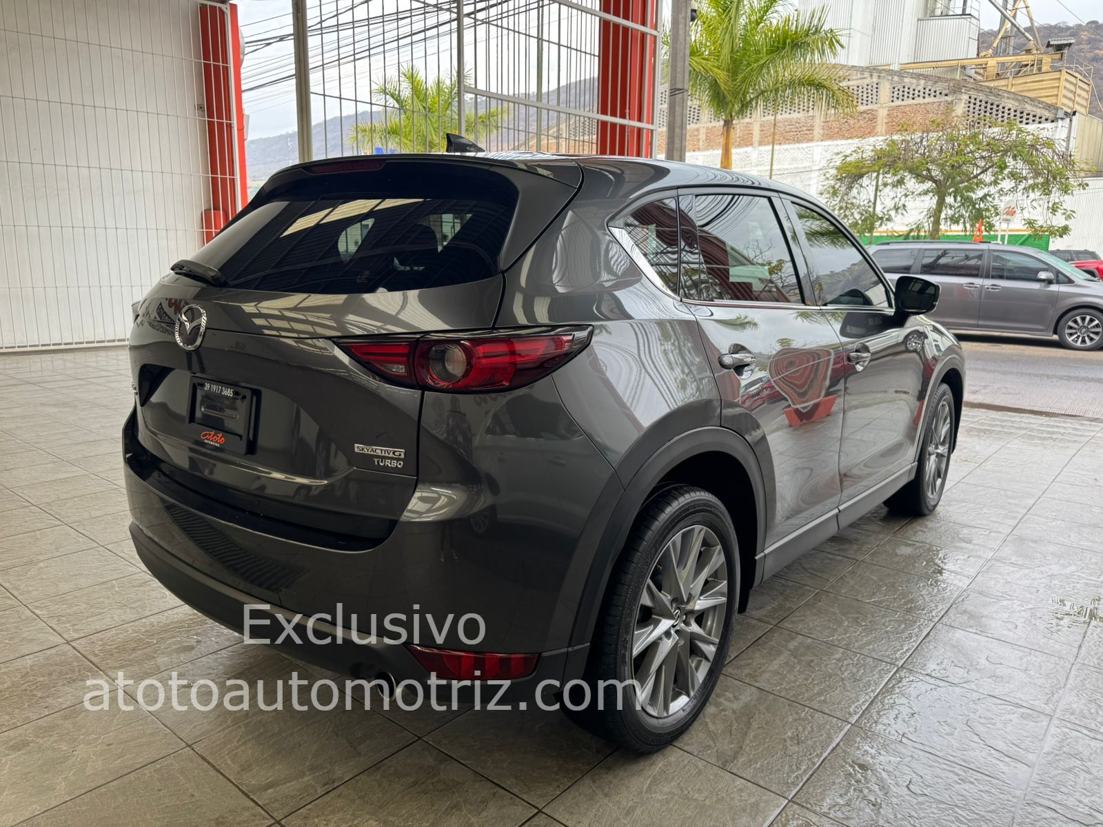 Mazda CX-5 2021 Signature Automático Gris