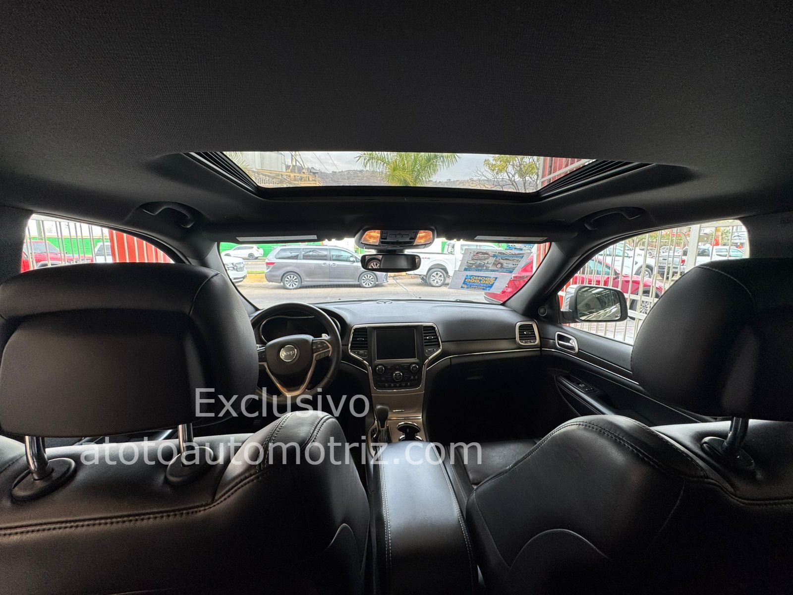Jeep Grand Cherokee 2017 Limited Automático Plata