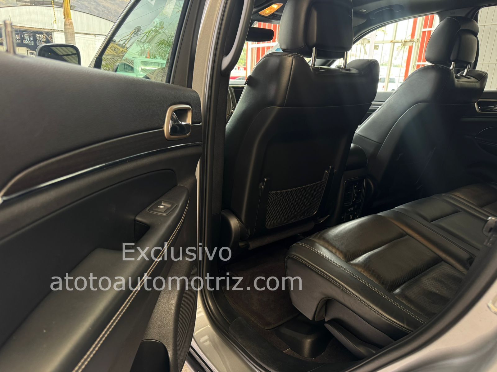 Jeep Grand Cherokee 2017 Limited Automático Plata