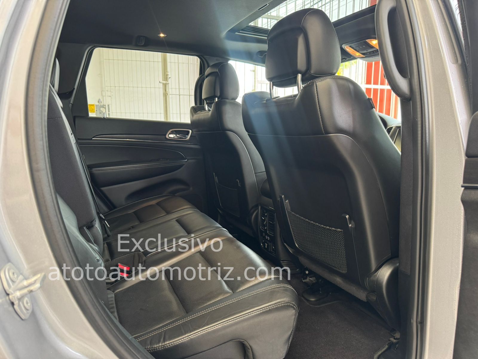 Jeep Grand Cherokee 2017 Limited Automático Plata