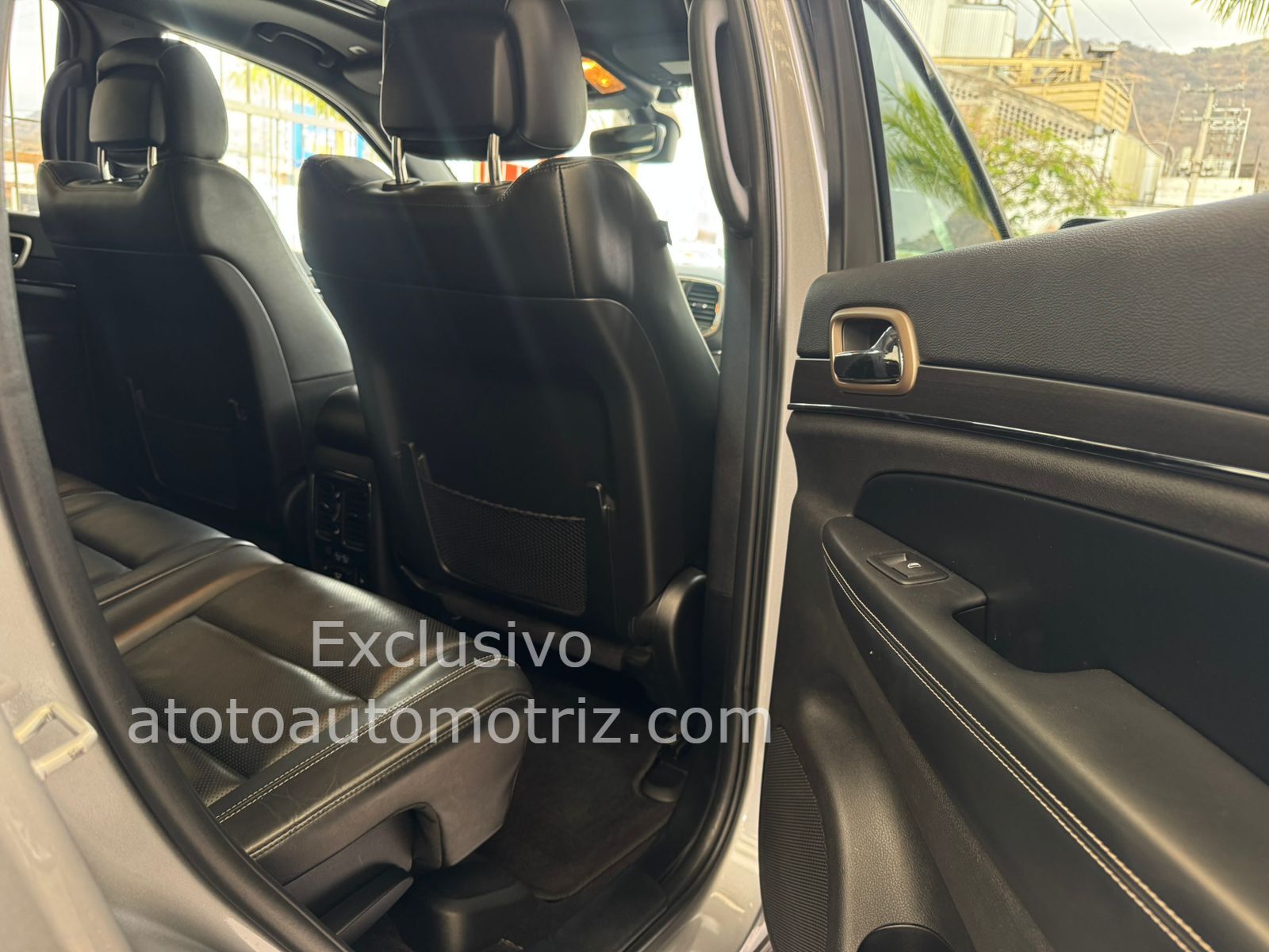 Jeep Grand Cherokee 2017 Limited Automático Plata