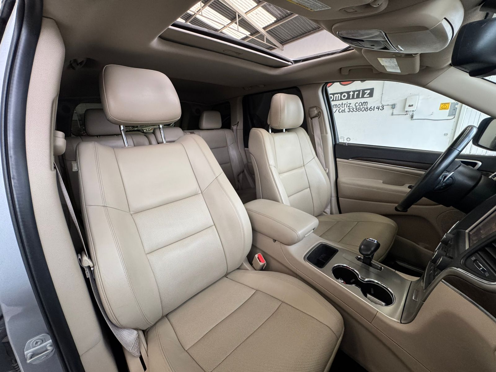 Jeep Grand Cherokee 2015 Limited Automático Plata