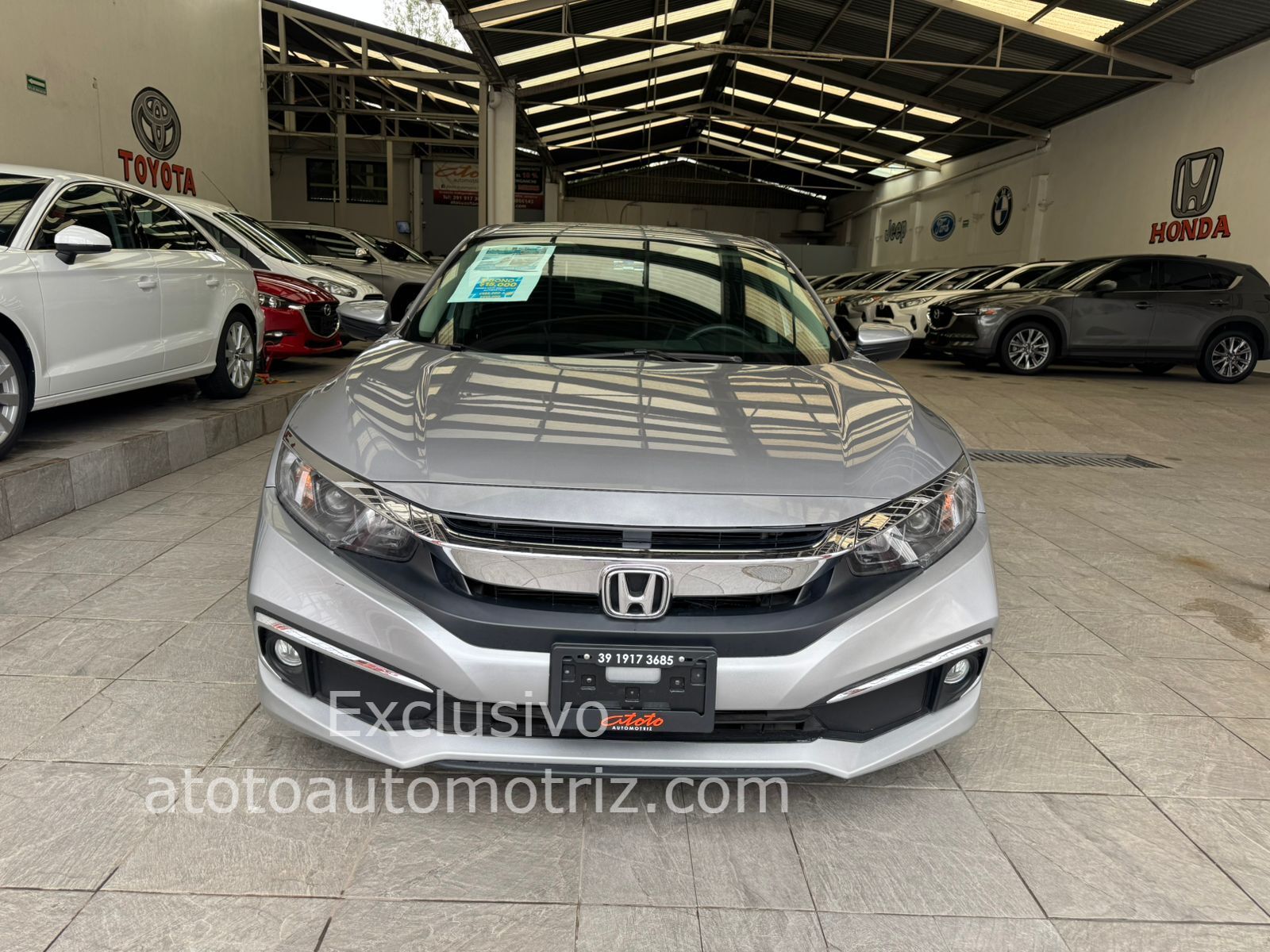 Honda Civic 2021 i-Style Automático Plata