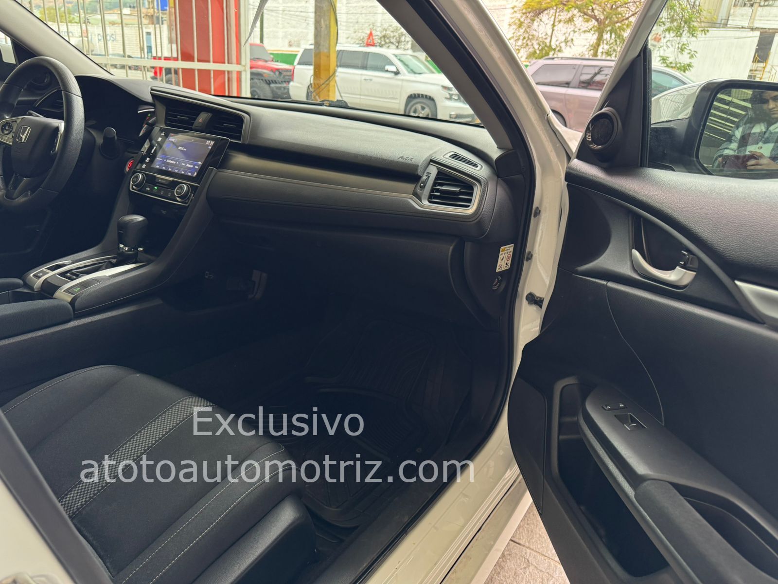Honda Civic 2019 i-Style Automático Blanco