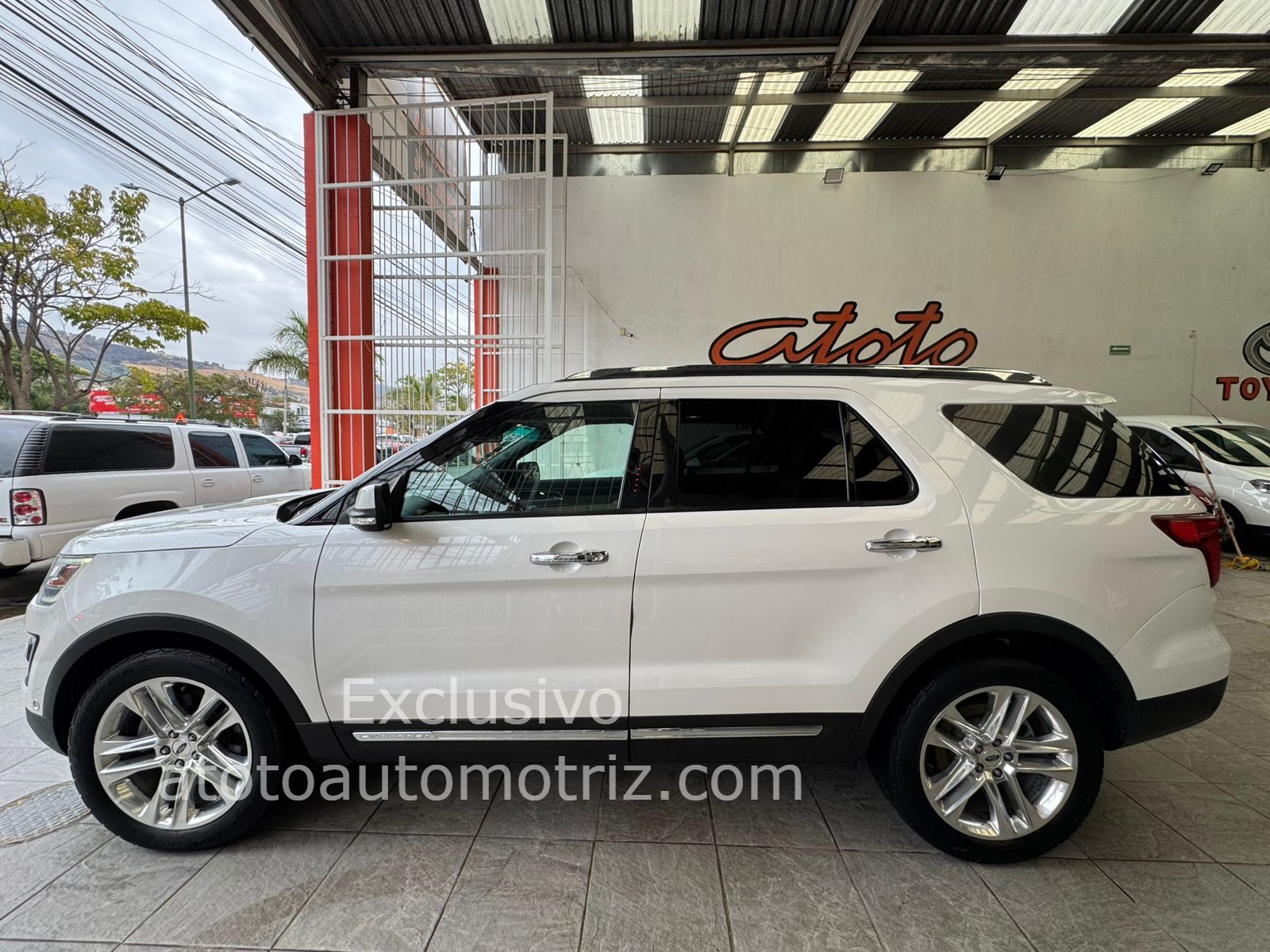 Ford Explorer 2017 Limited Automático Blanco