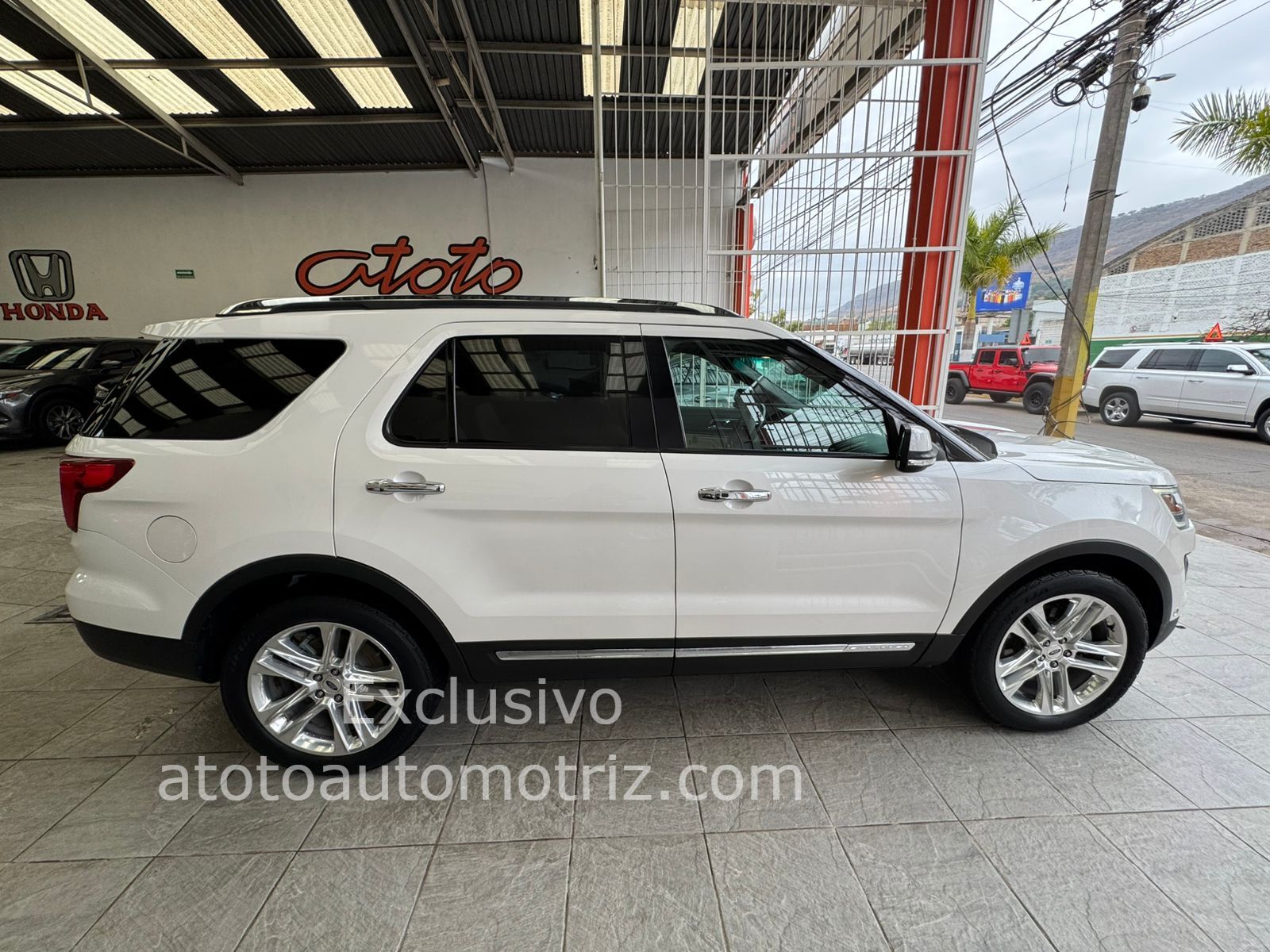 Ford Explorer 2017 Limited Automático Blanco