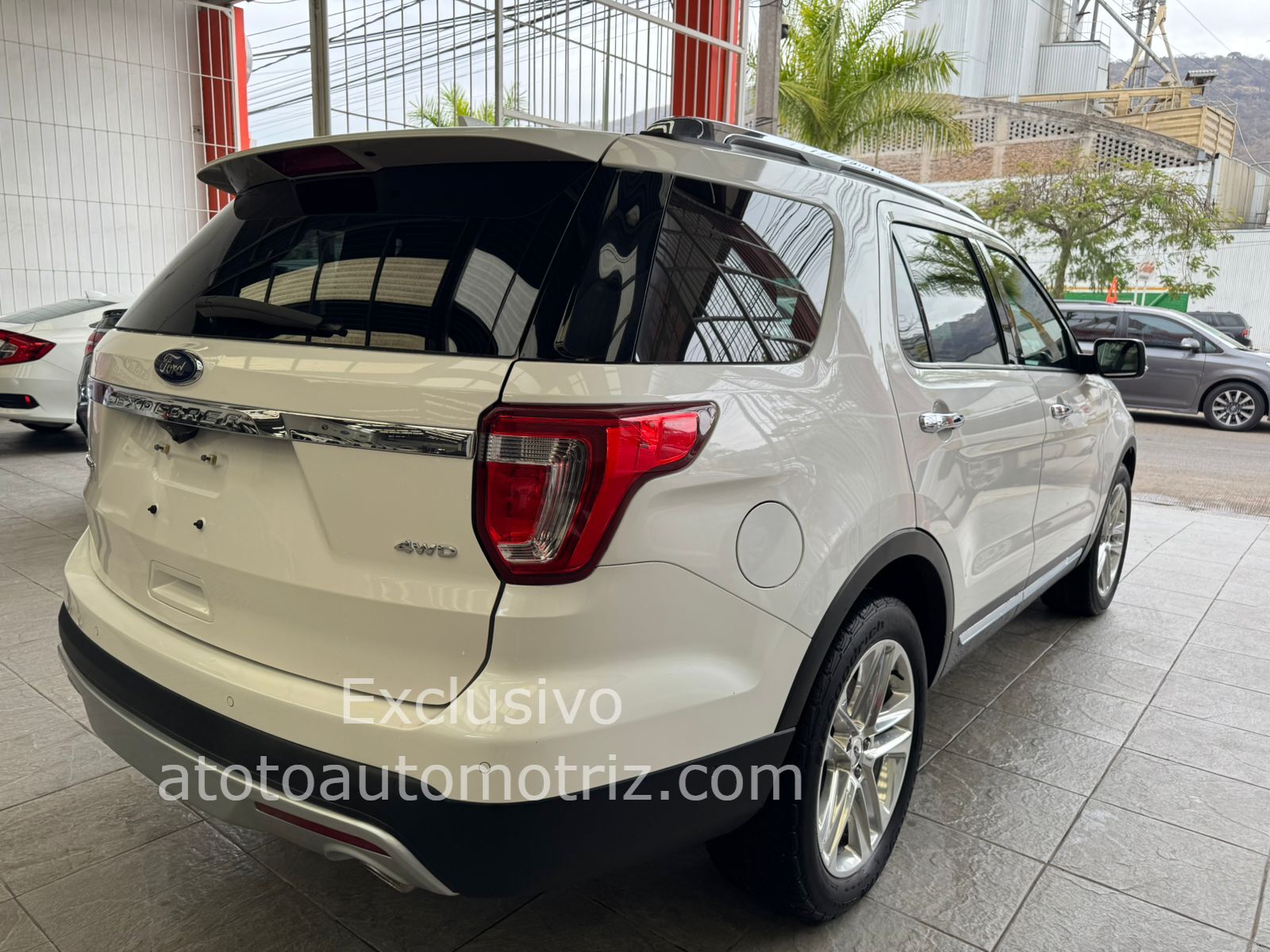 Ford Explorer 2017 Limited Automático Blanco
