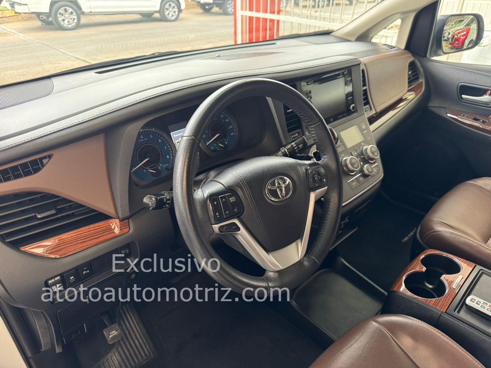 Toyota Sienna 2018 Límited Automático Blanco