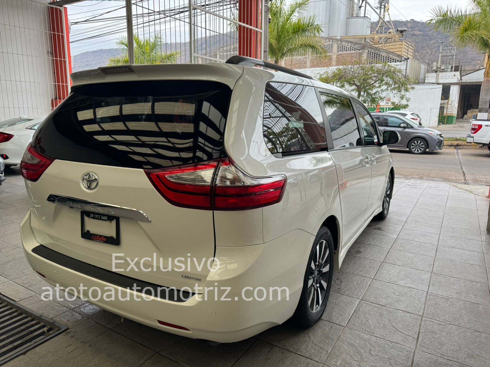 Toyota Sienna 2018 Límited Automático Blanco