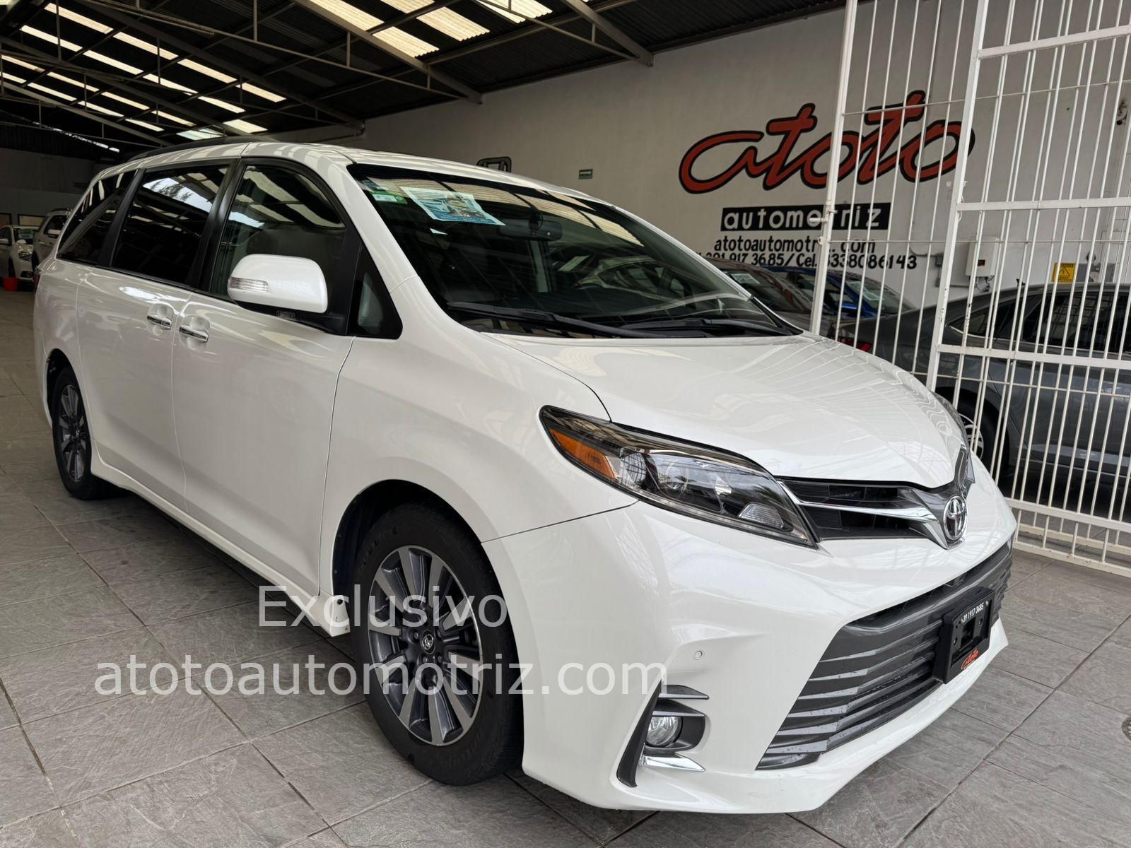Toyota Sienna 2018 Límited Automático Blanco