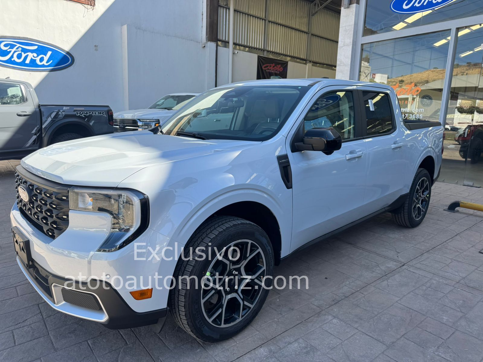 Ford Maverick 2025 Lariat Híbrida Automático Gris