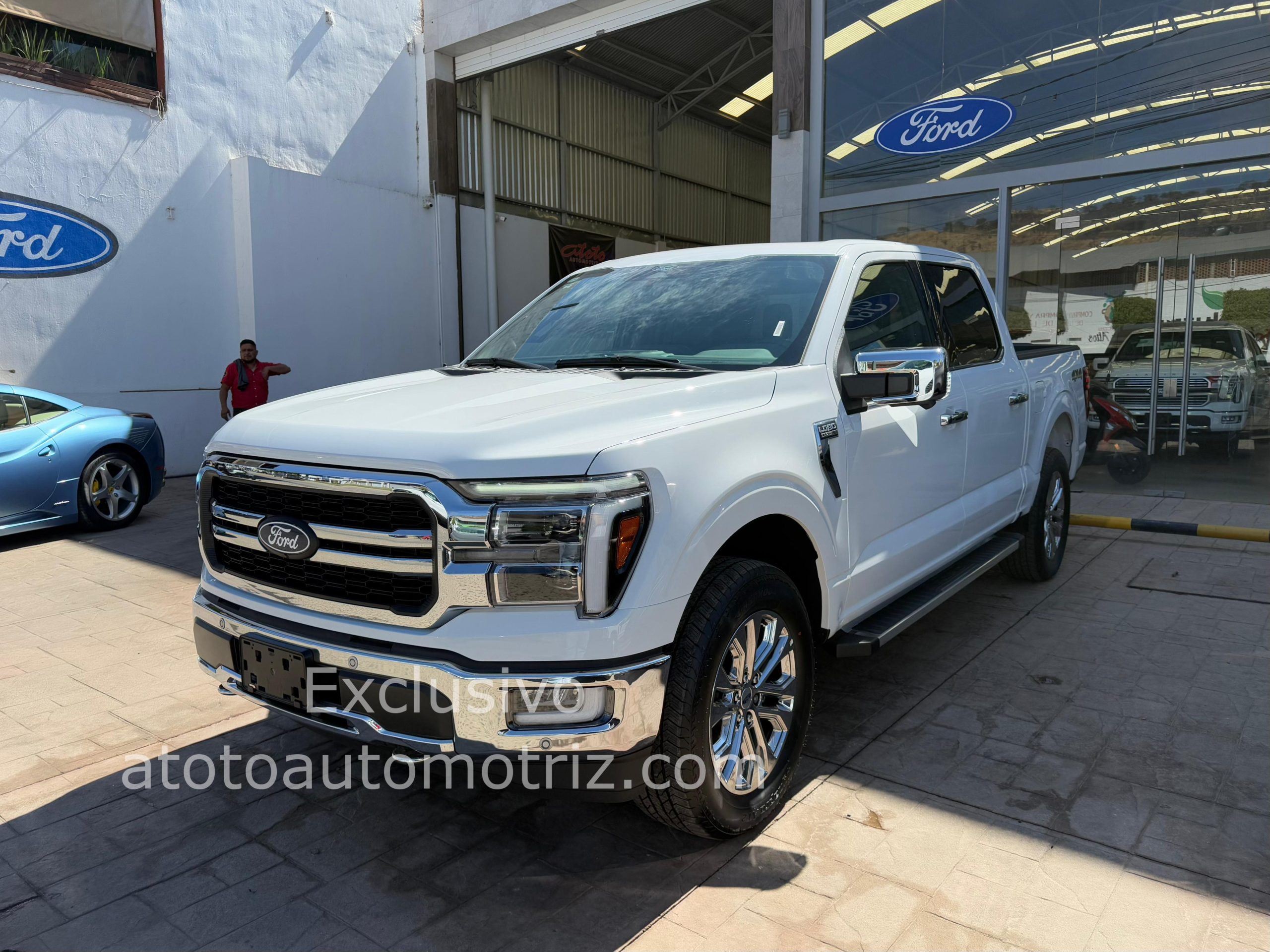 Ford Lobo 2025 Lariat Automático Blanco