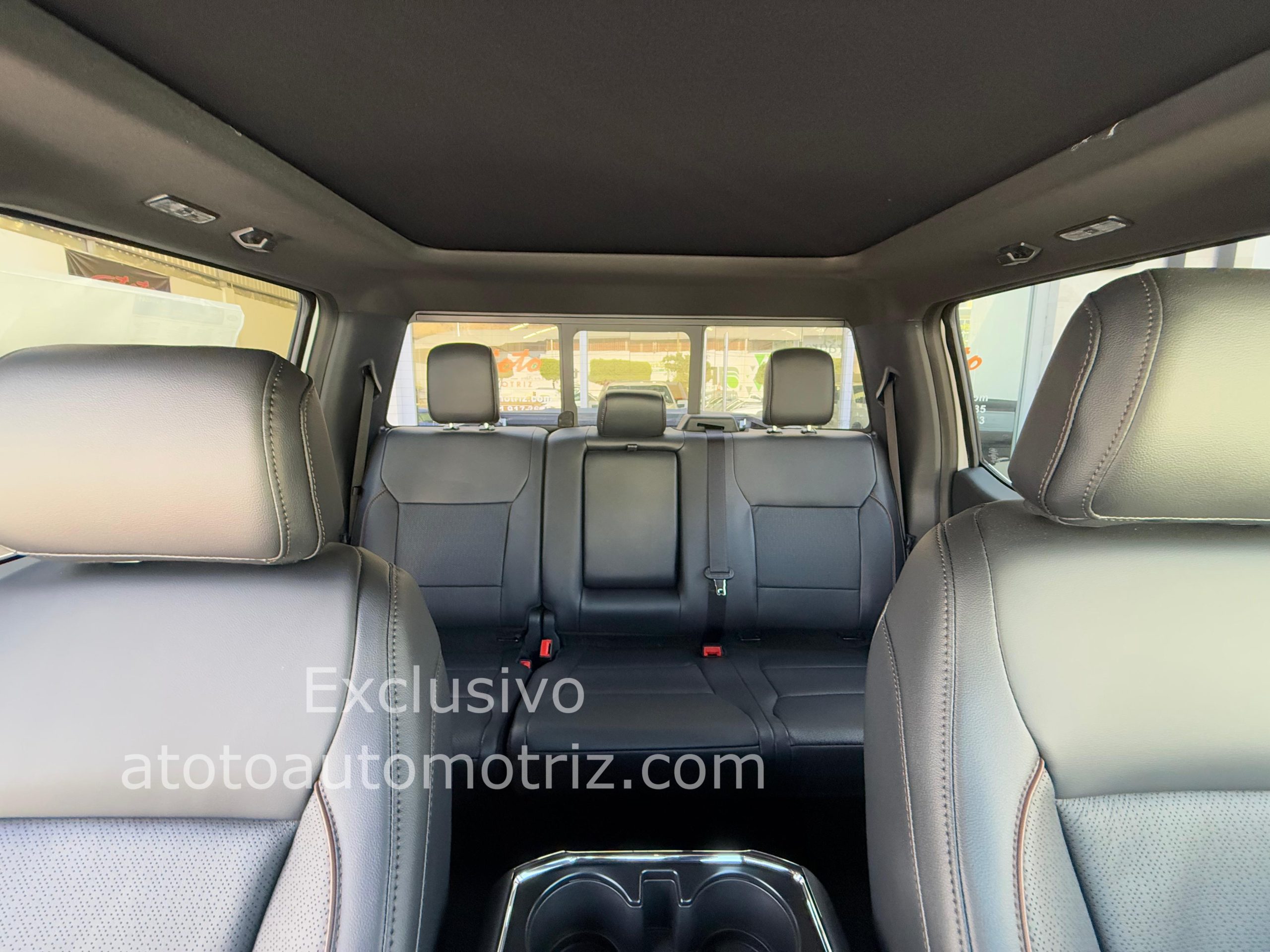 Ford Lobo 2025 Lariat Automático Blanco