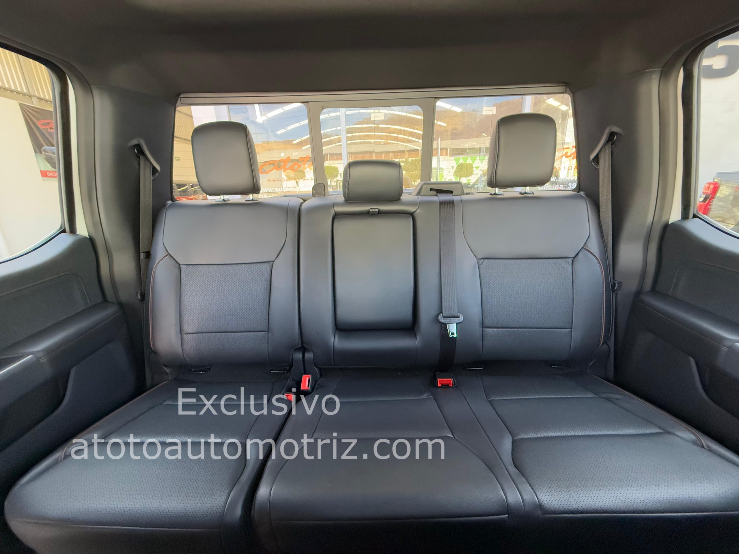 Ford Lobo 2025 Lariat Automático Blanco