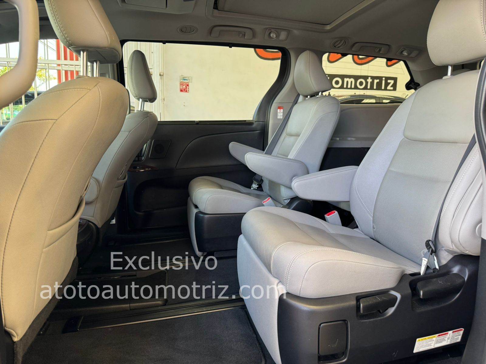 Toyota Sienna 2020 Limited Automático Oxford