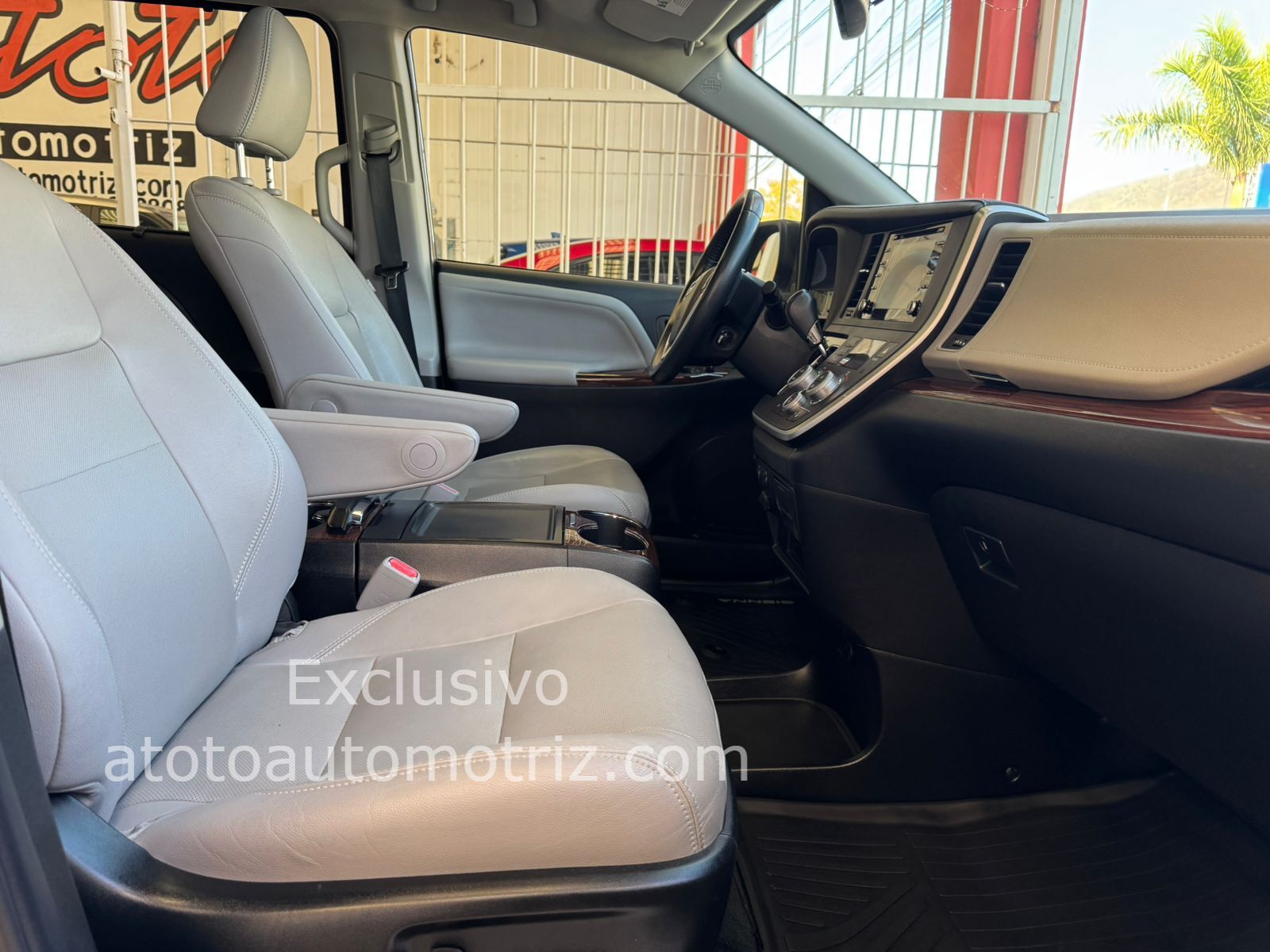 Toyota Sienna 2020 Limited Automático Oxford