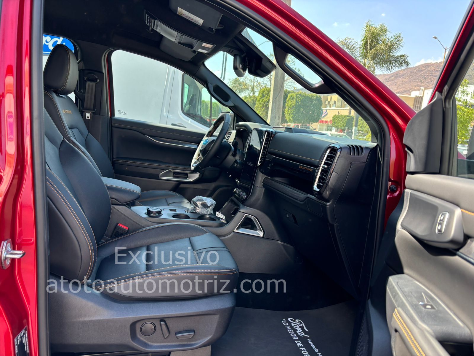 Ford Ranger 2025 Wiltrak Doble Cab Automático Rojo