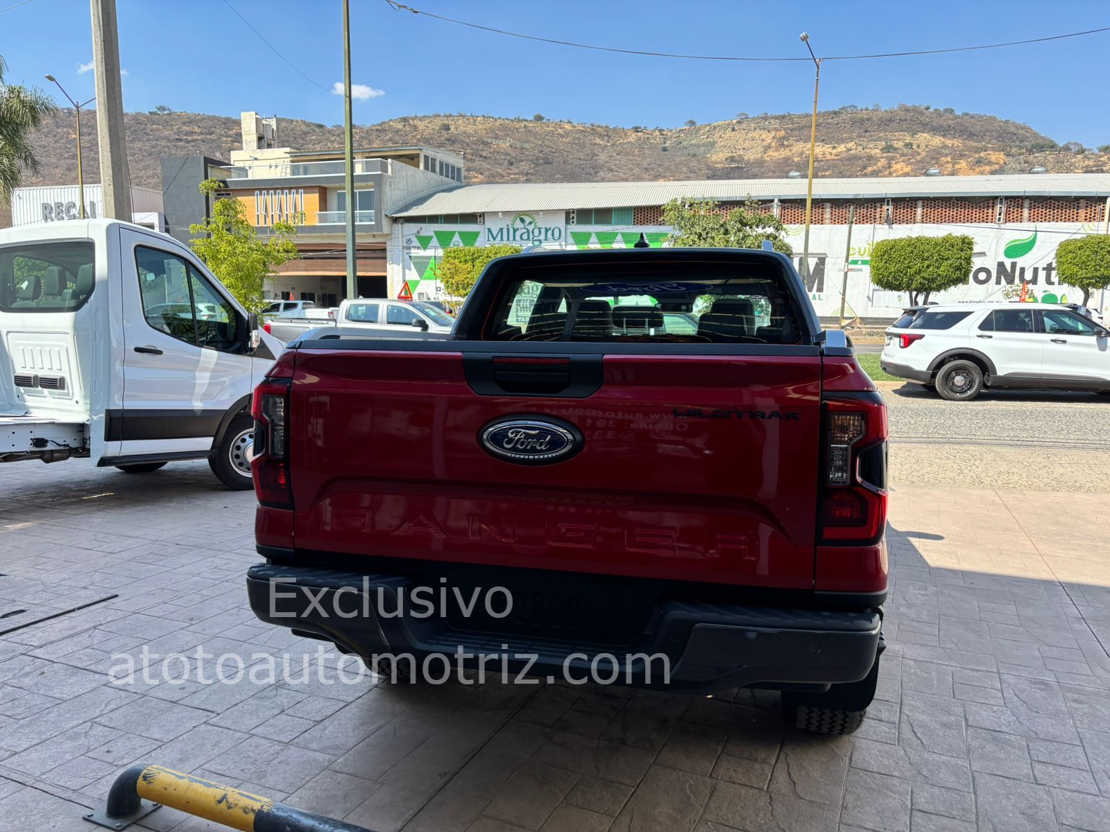 Ford Ranger 2025 Wiltrak Doble Cab Automático Rojo