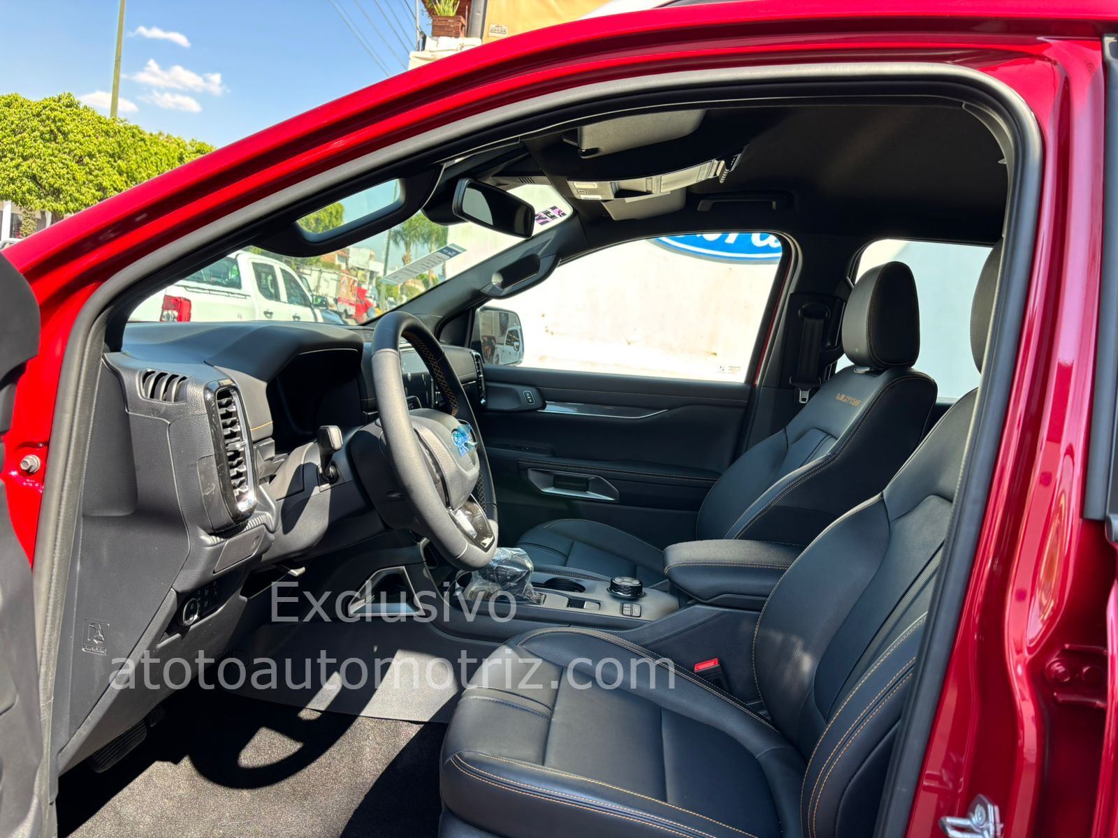 Ford Ranger 2025 Wiltrak Doble Cab Automático Rojo