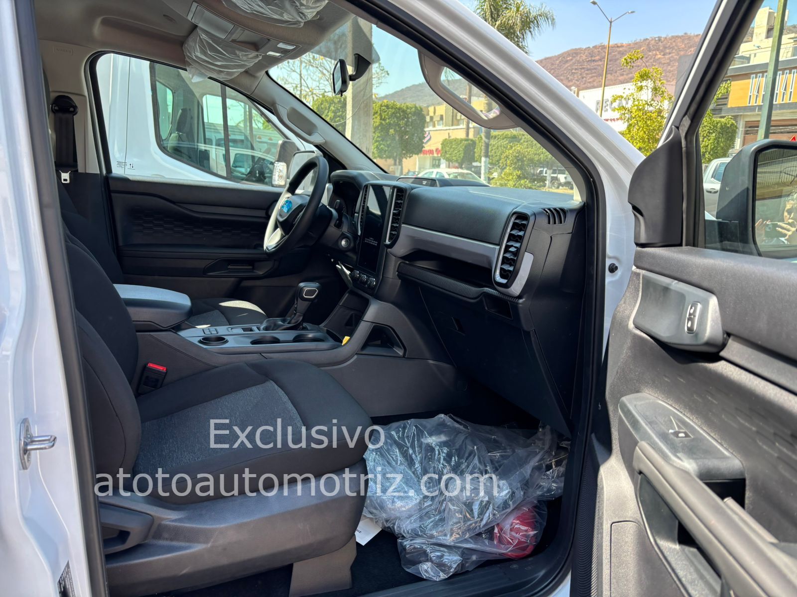 Ford Ranger 2025 XL Automático Blanco