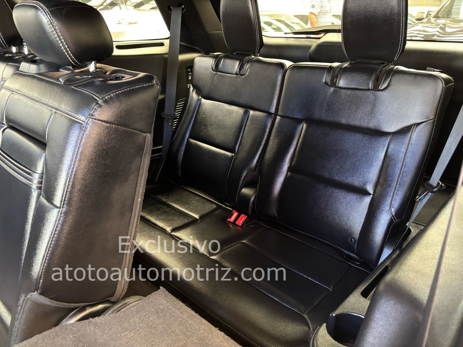Ford Explorer 2022 ST Automático Rojo