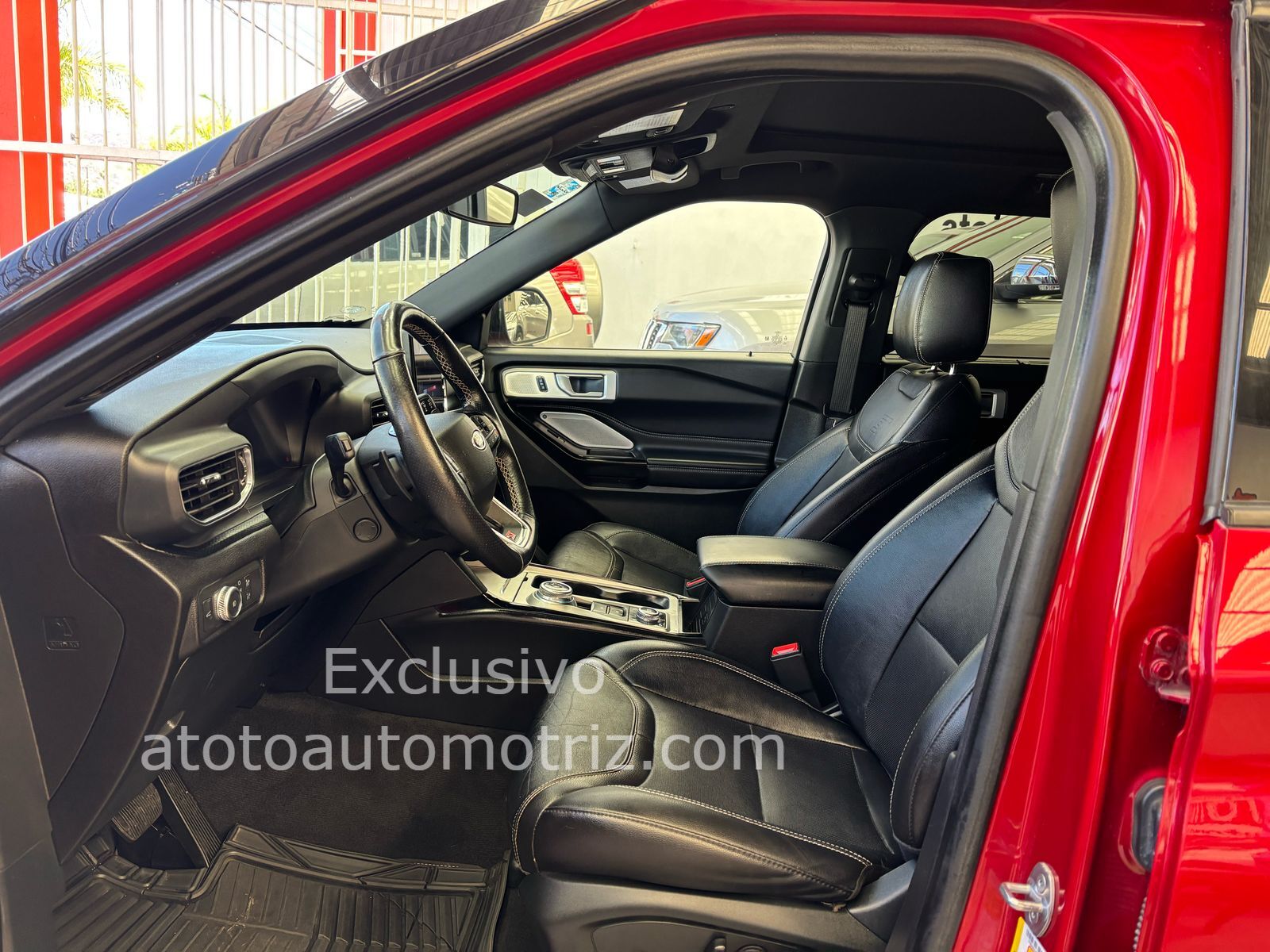 Ford Explorer 2022 ST Automático Rojo