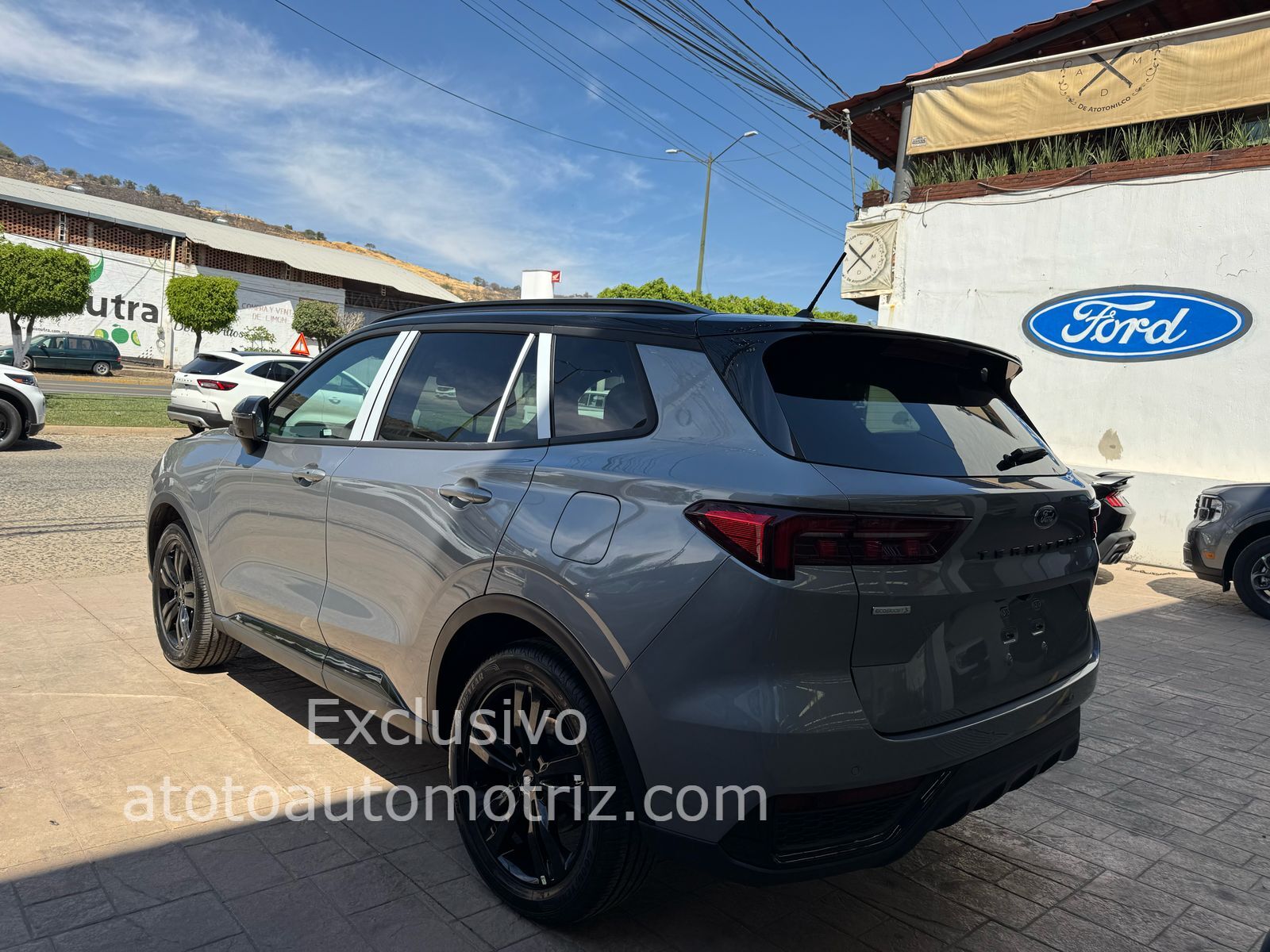 Ford Territory 2025 Titanium paquete black Automático Oxford