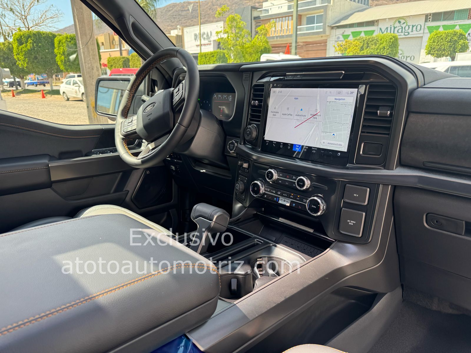 Ford Lobo 2025 Tremor Automático Gris