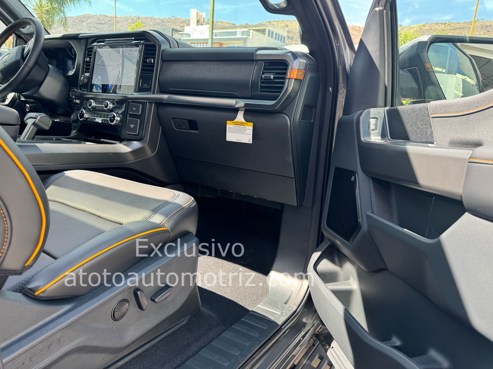 Ford Lobo 2025 Tremor Automático Gris