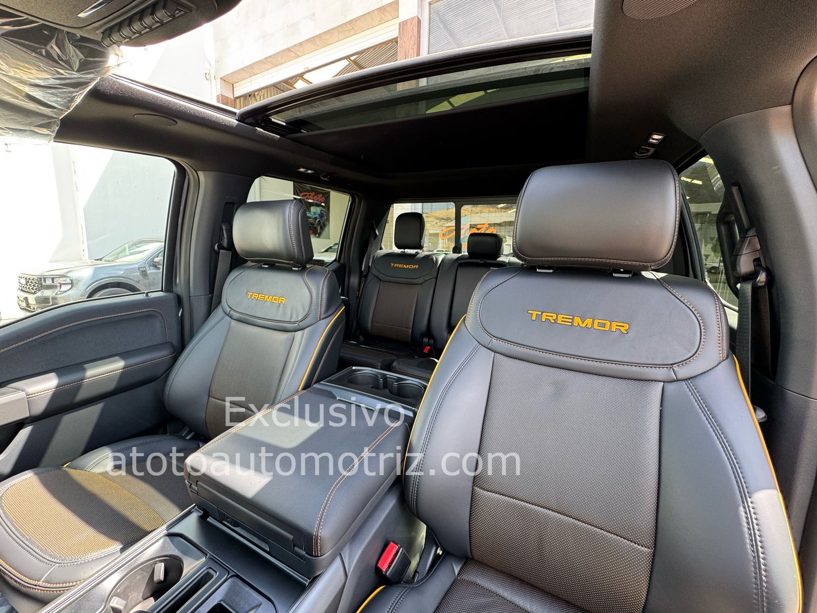 Ford Lobo 2025 Tremor Automático Gris