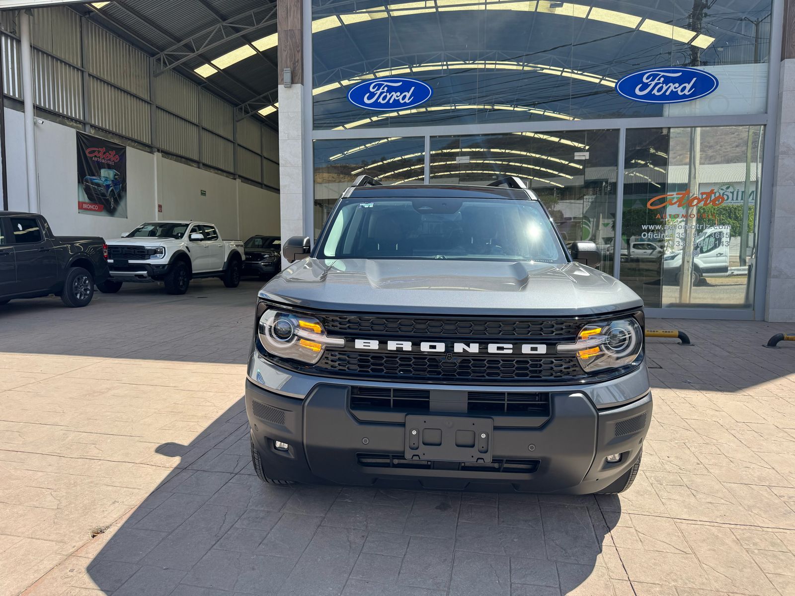 Ford Bronco 2025 Sport Outerbank Automático Oxford